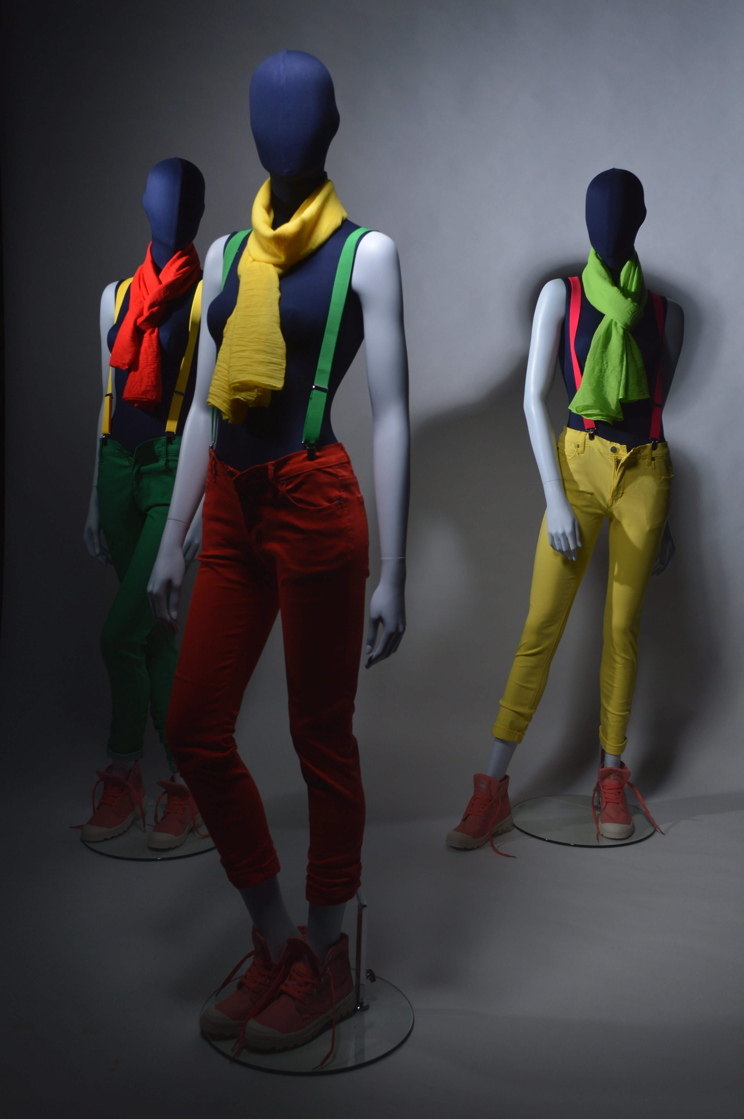 mannequins en vogue fiber fabric