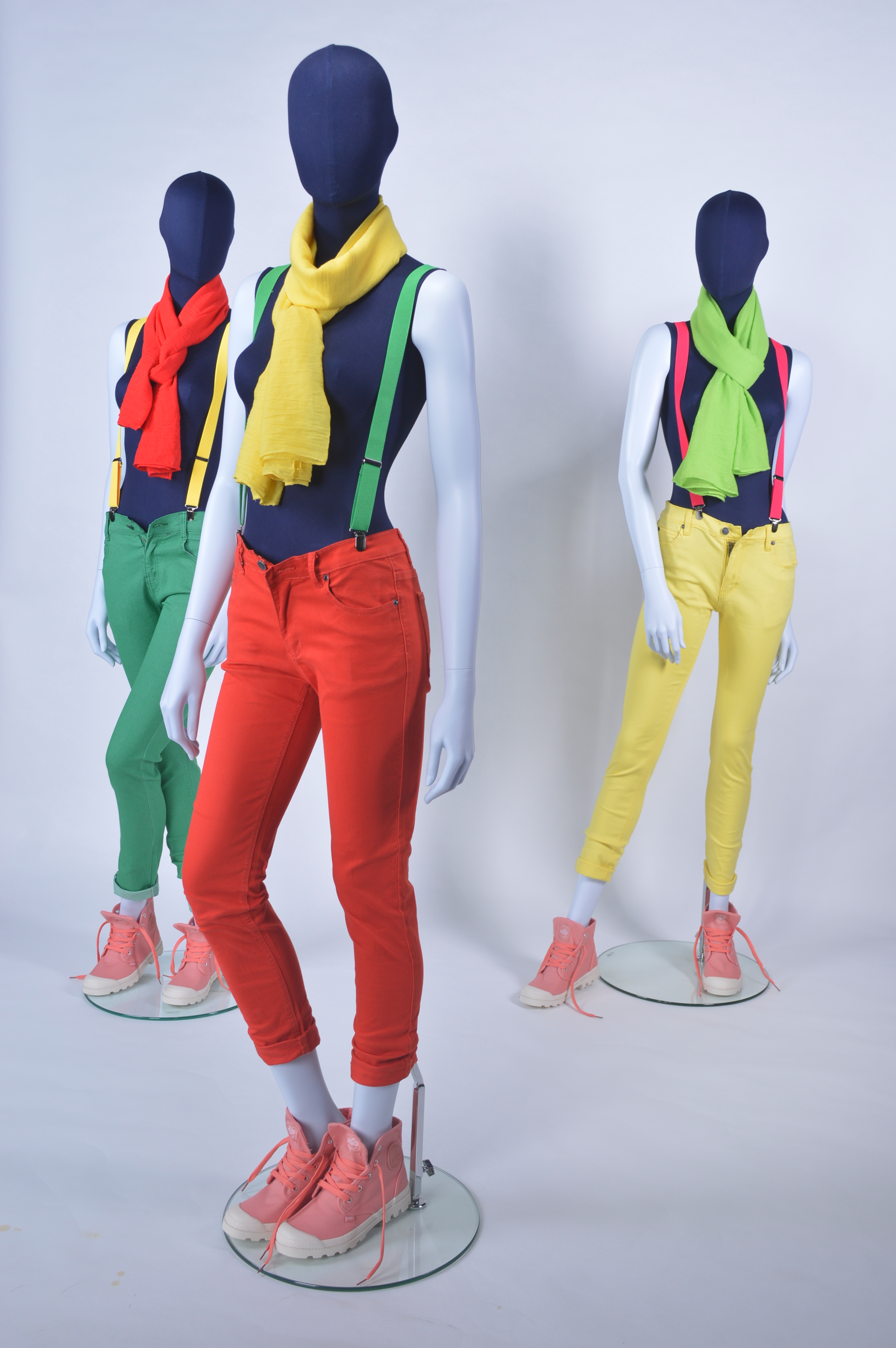 mannequins en vogue fiber fabric