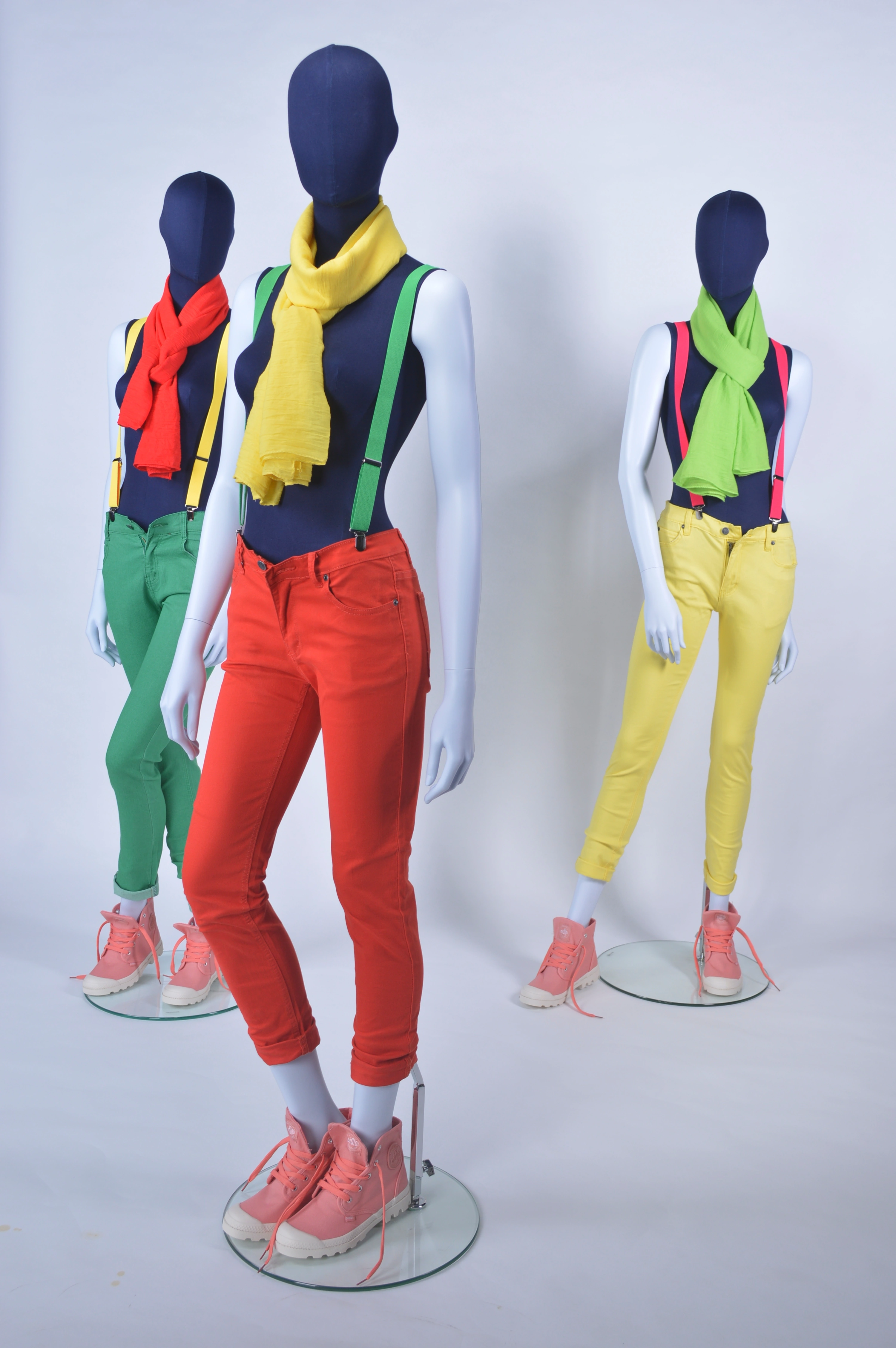 mannequins en vogue fiber fabric