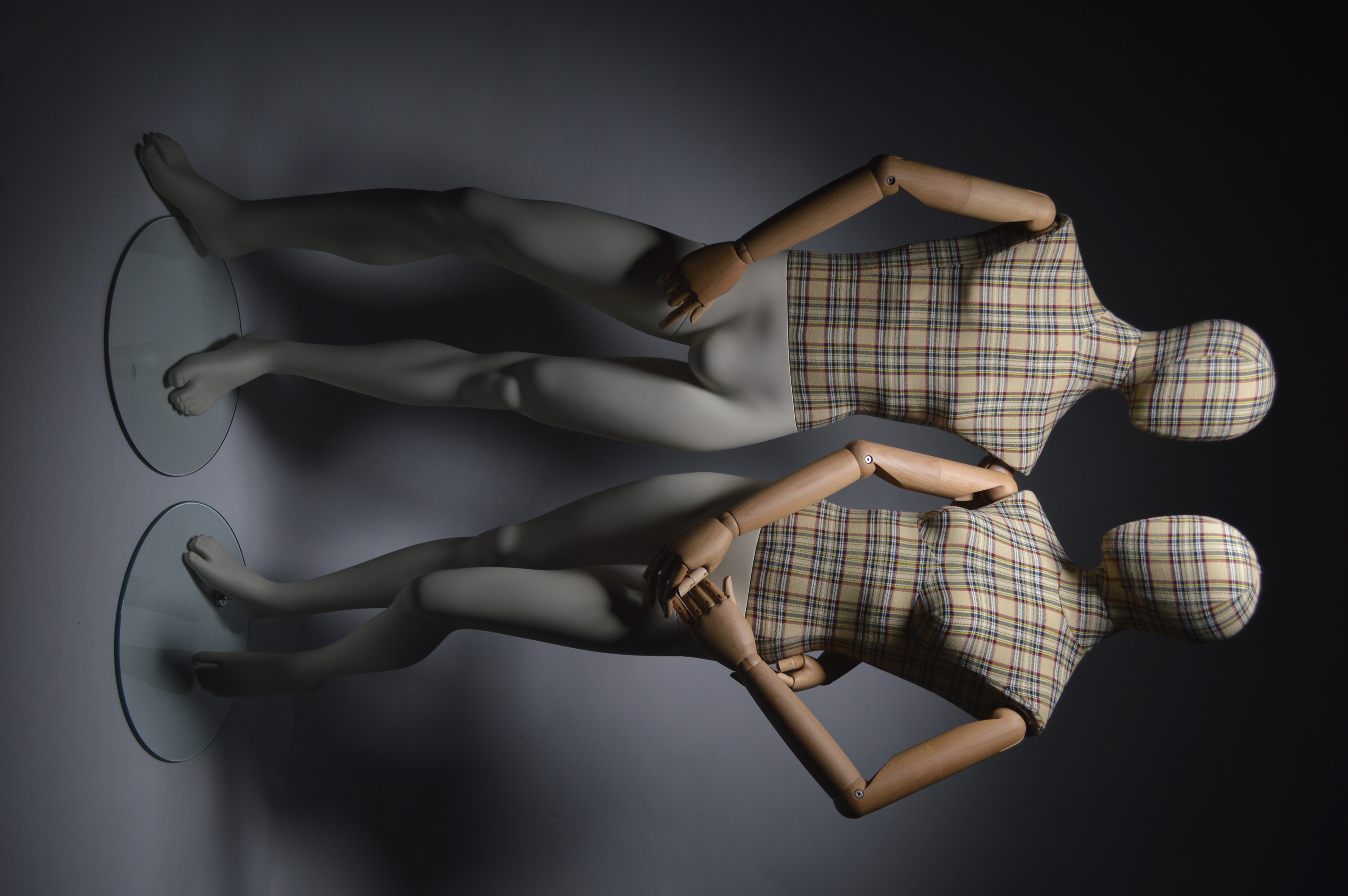 mannequins en vogue sports kids fabric with wooden arms