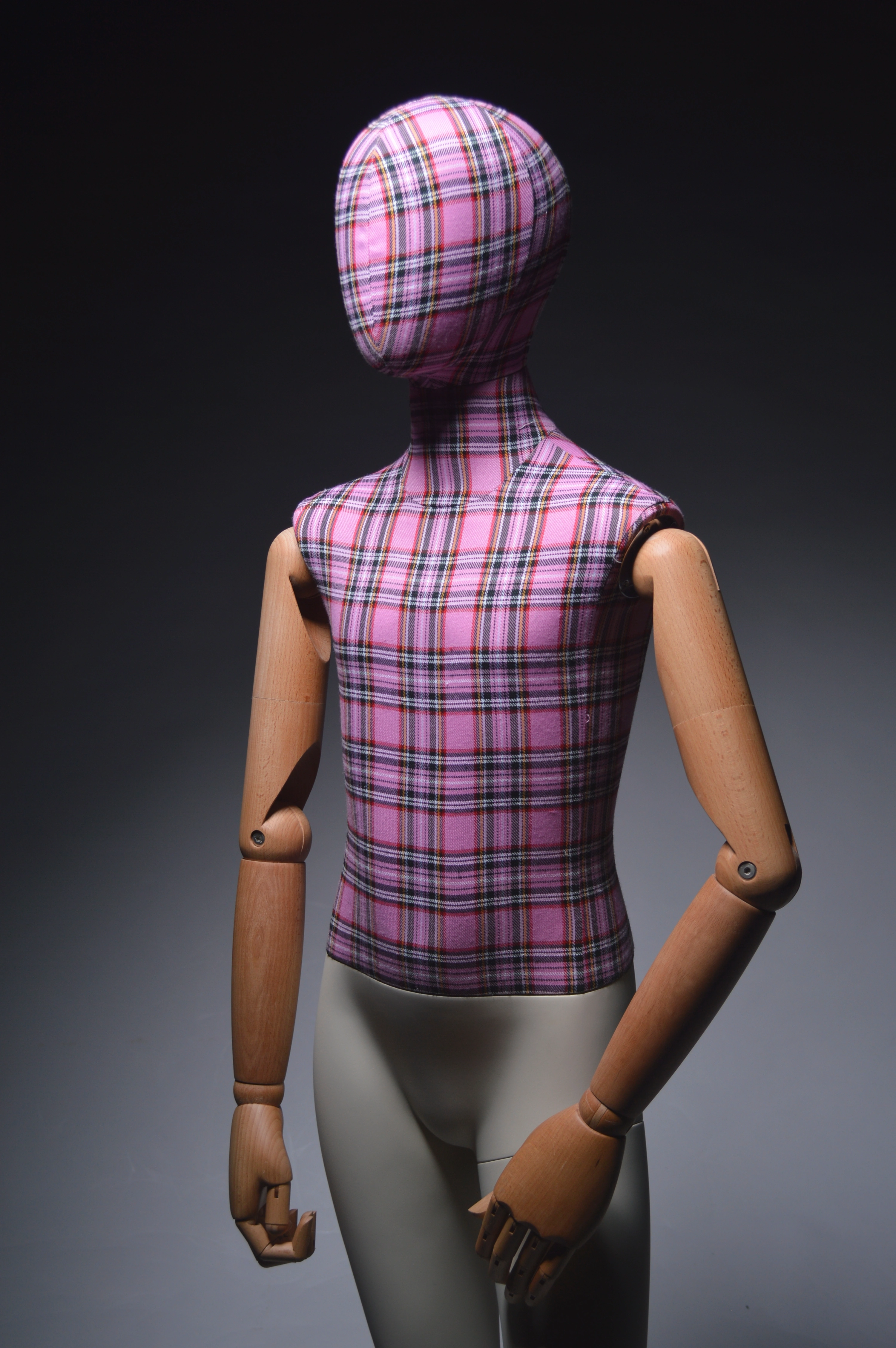 mannequins en vogue sports kids fabric with wooden arms