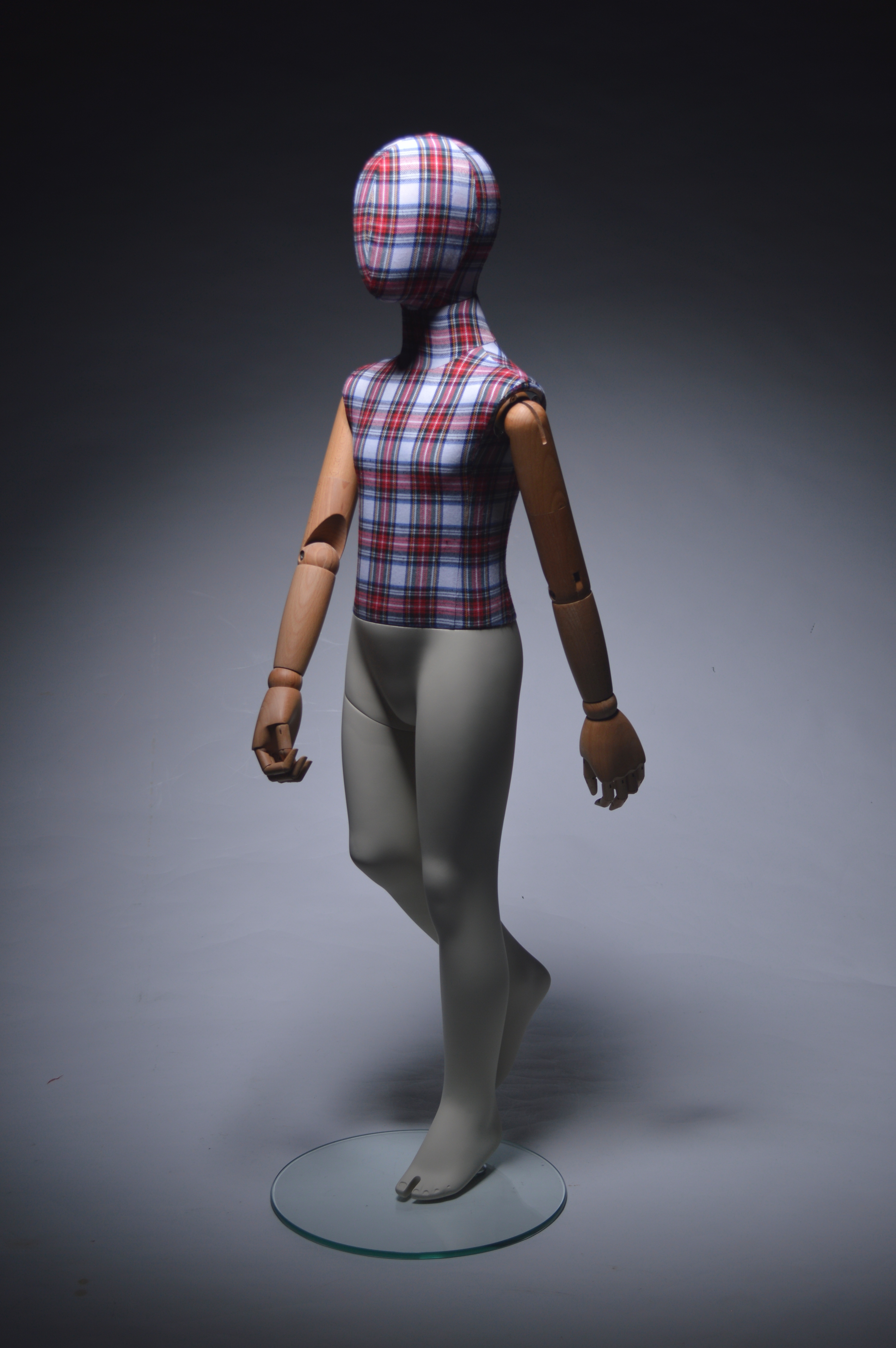 mannequins en vogue sports kids fabric with wooden arms