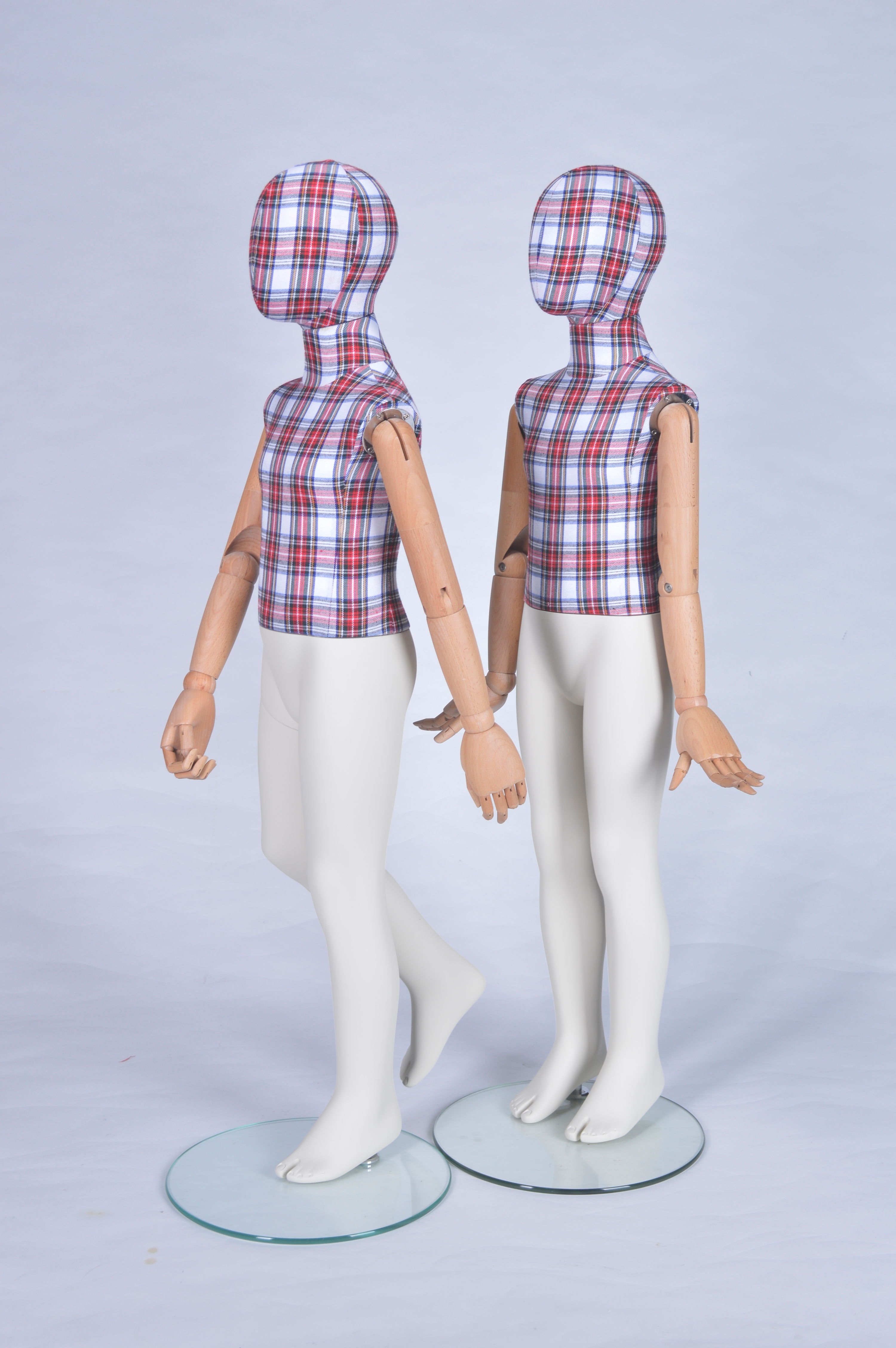 mannequins en vogue sports kids fabric with wooden arms