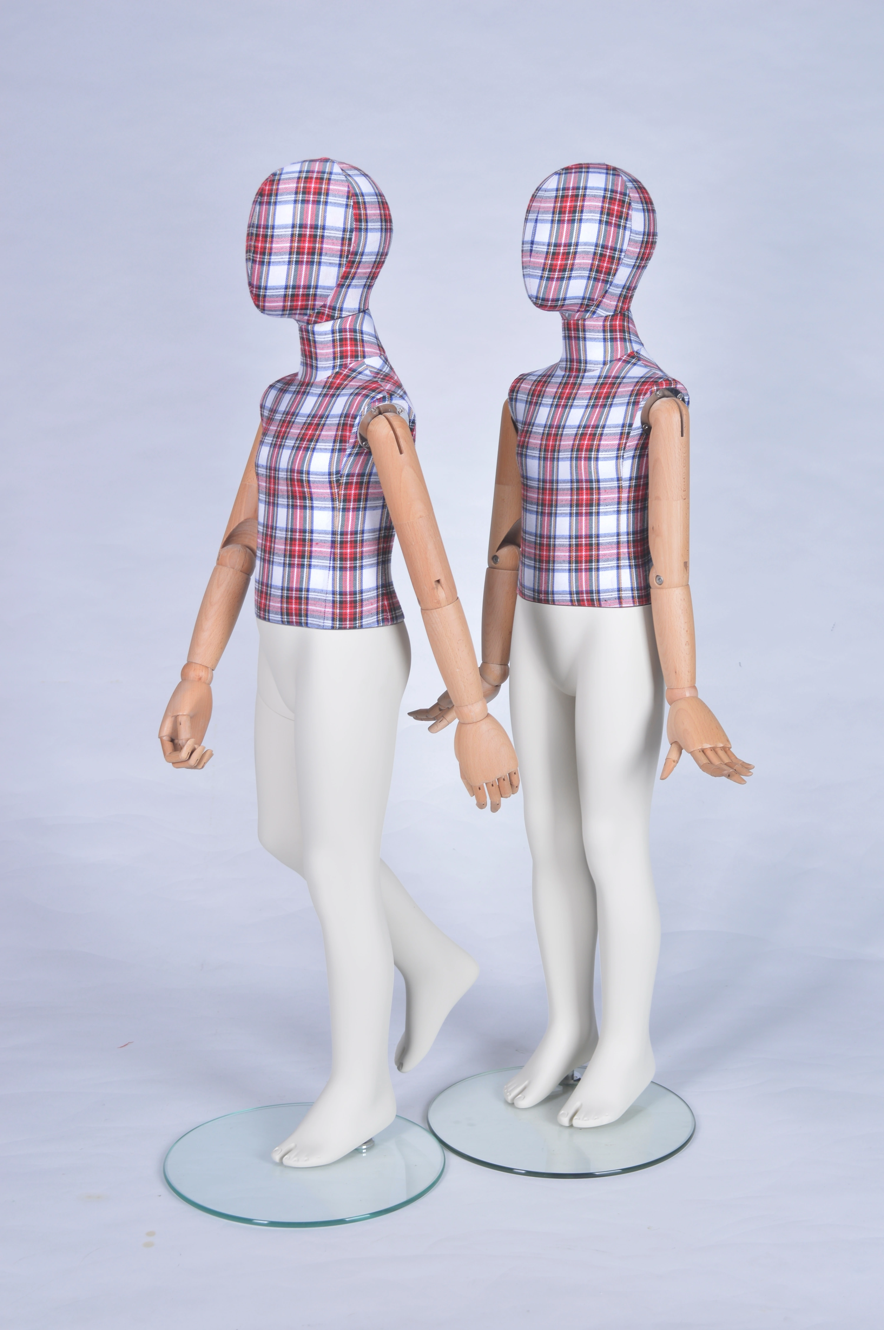 mannequins en vogue sports kids fabric with wooden arms