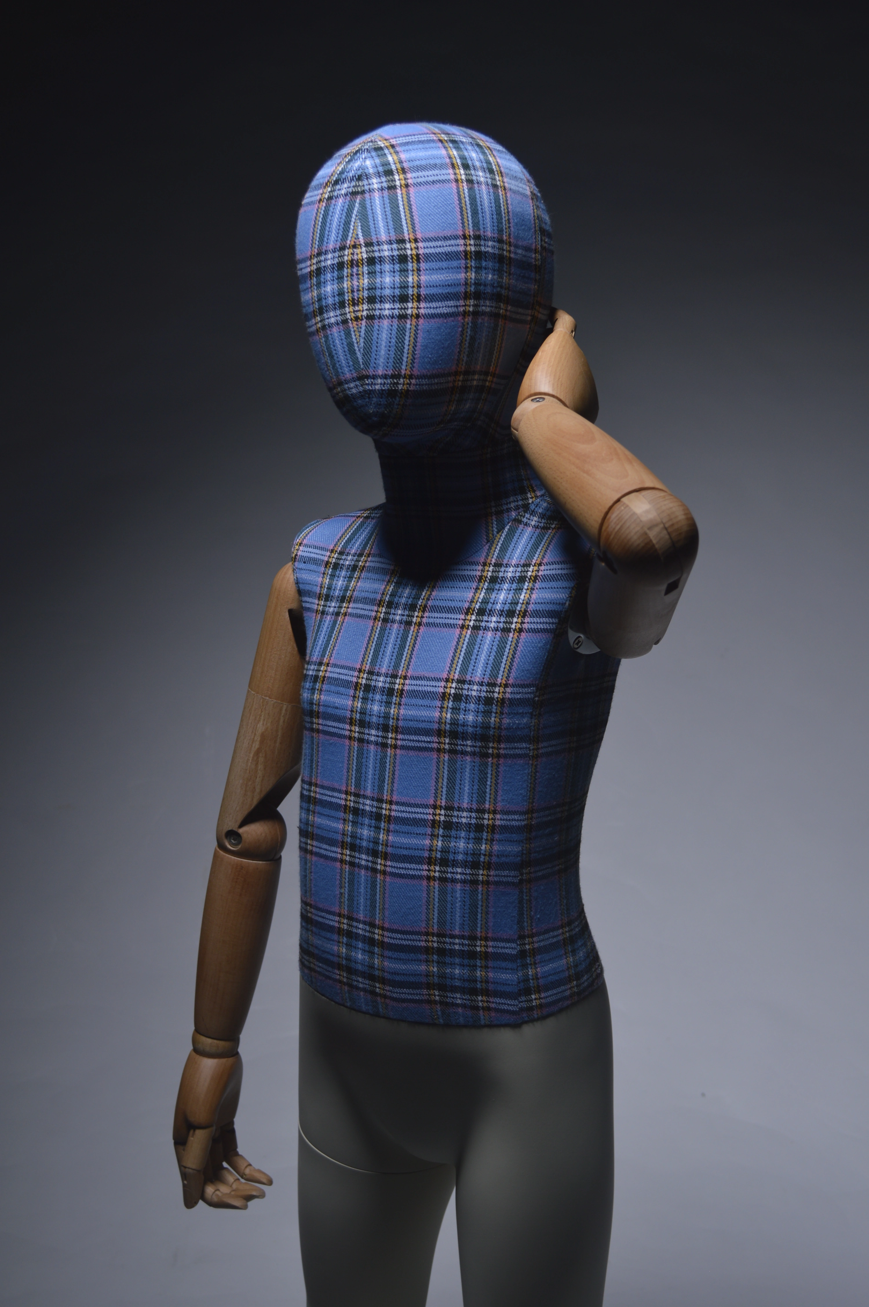 mannequins en vogue sports kids fabric with wooden arms