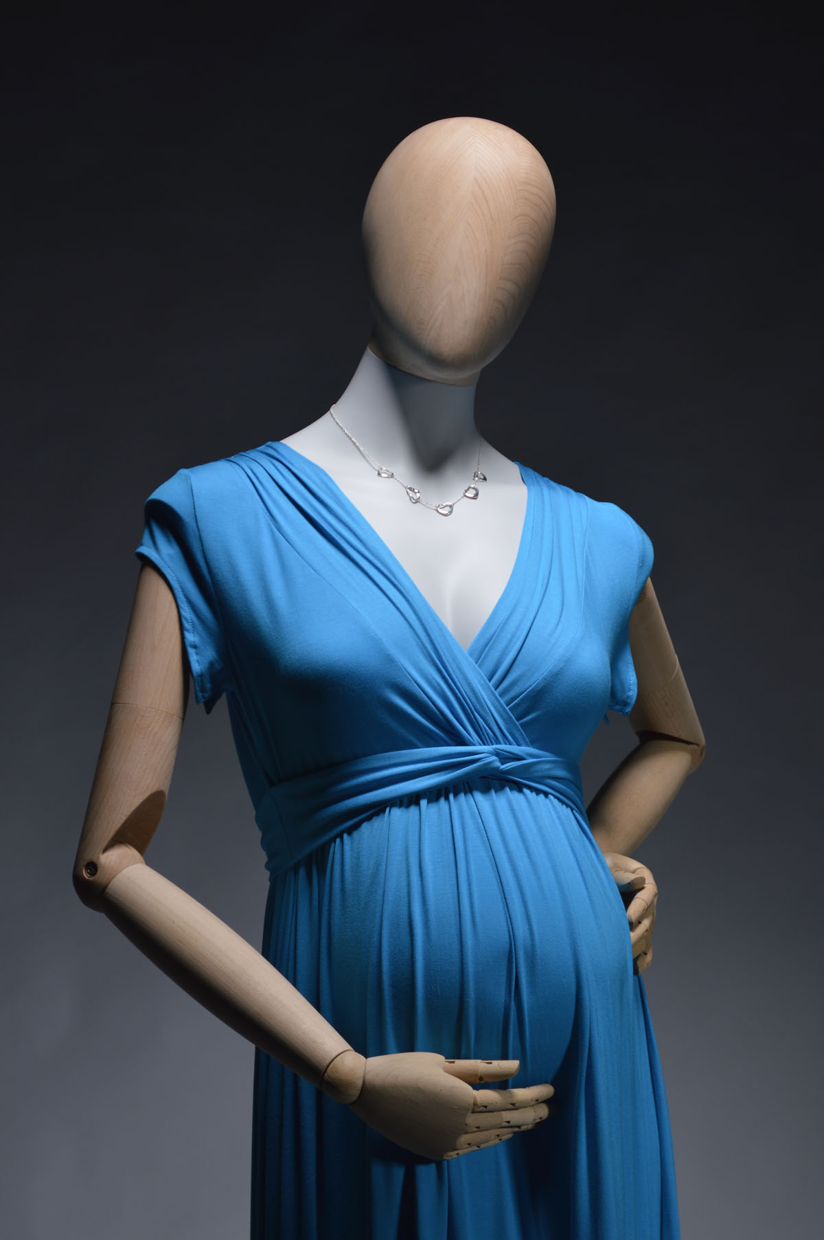 mannequins en vogue pregnant fiber