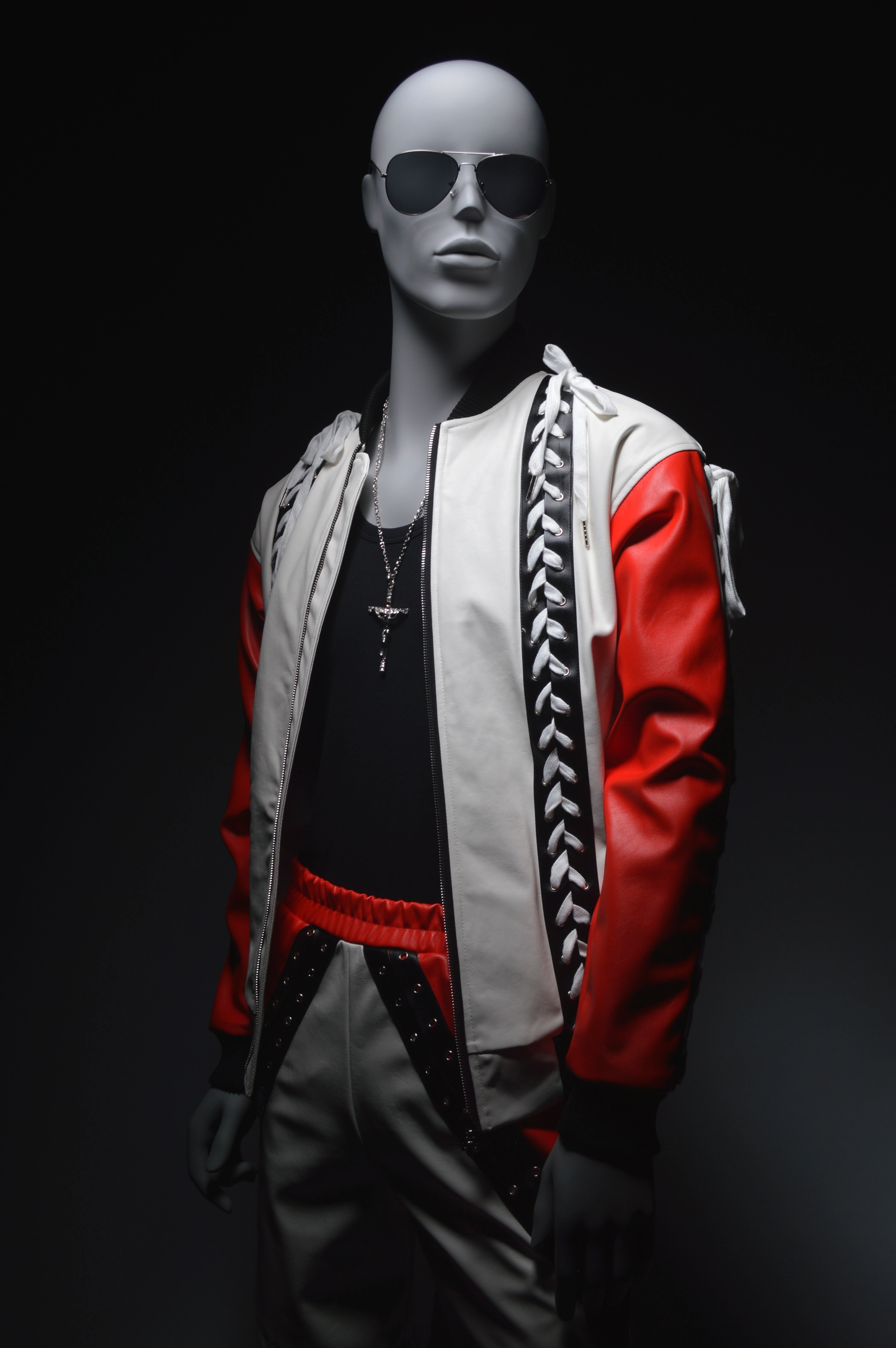 Mannequins En Vogue Semi Abstract