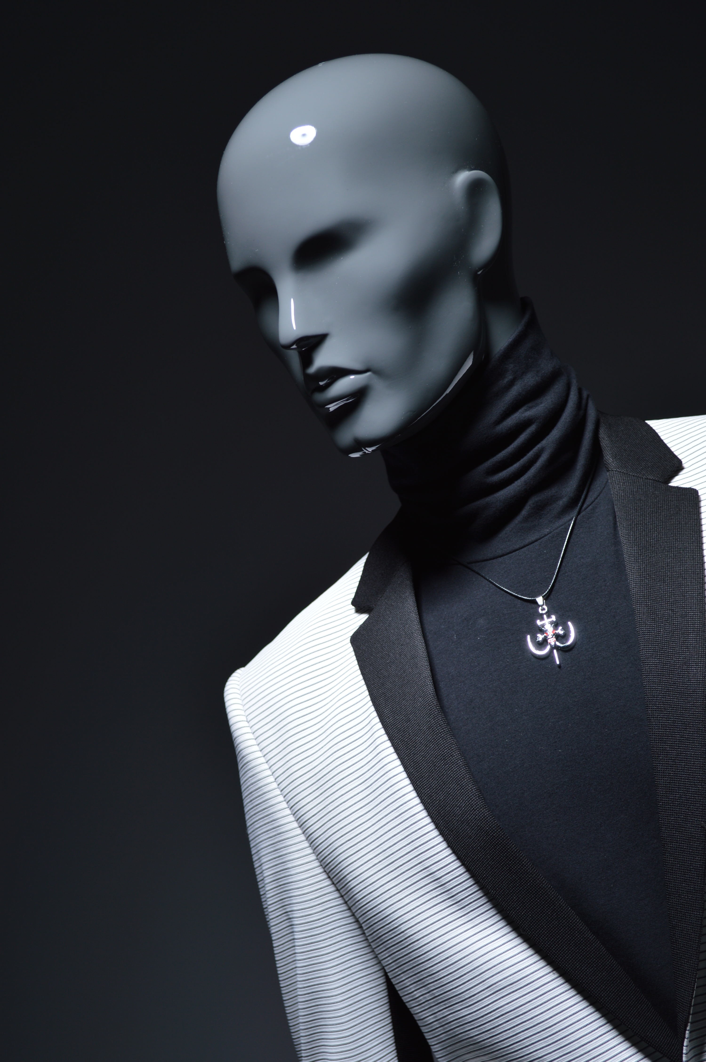 mannequins en vogue semi abstract fiber