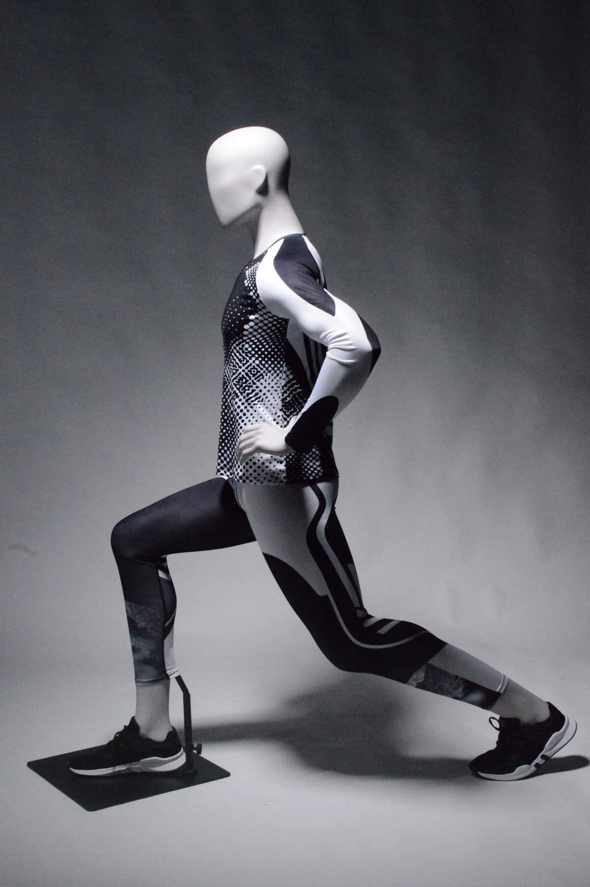 mannequins en vogue sports active fiber