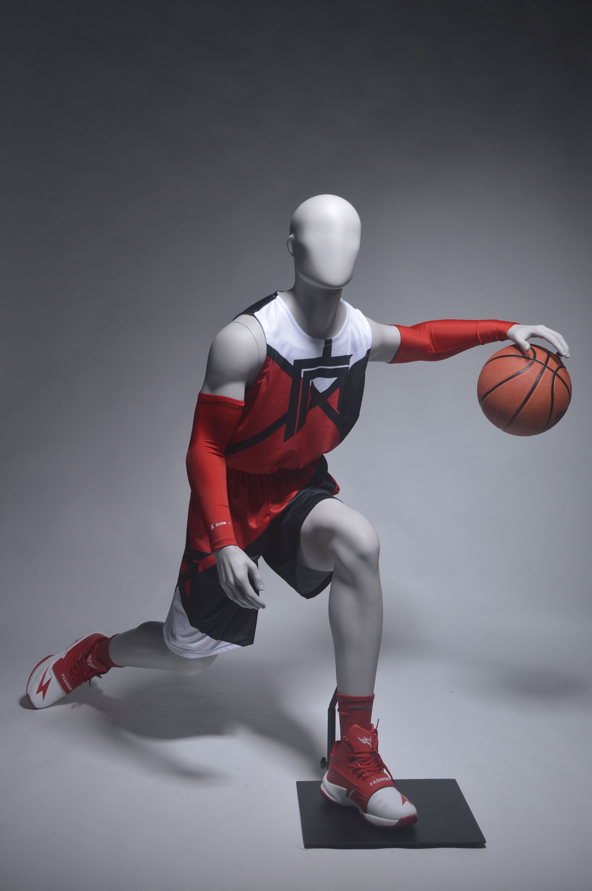 mannequins en vogue sports active fiber