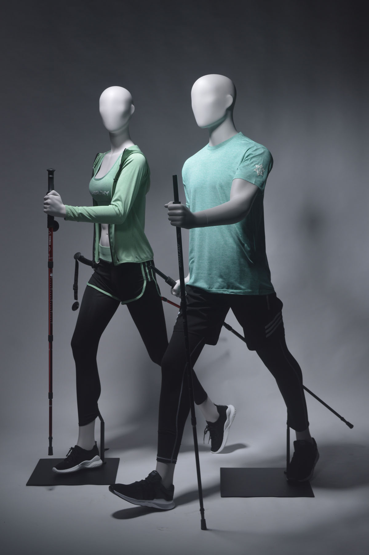 mannequins en vogue sports active fiber